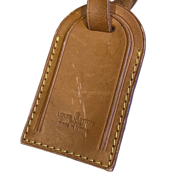 Louis Vuitton Authentic Leather Luggage Tag and Belt Set - Picture 2 of 9